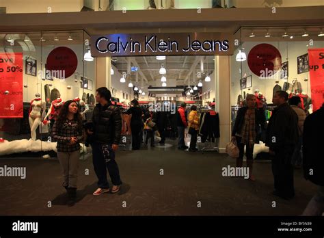 calvin klein jeans outlet store.